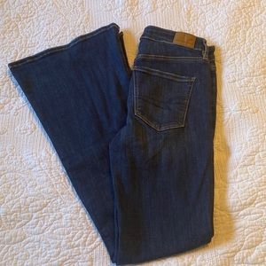 American Eagle Women’s Flare Jeans Size 4